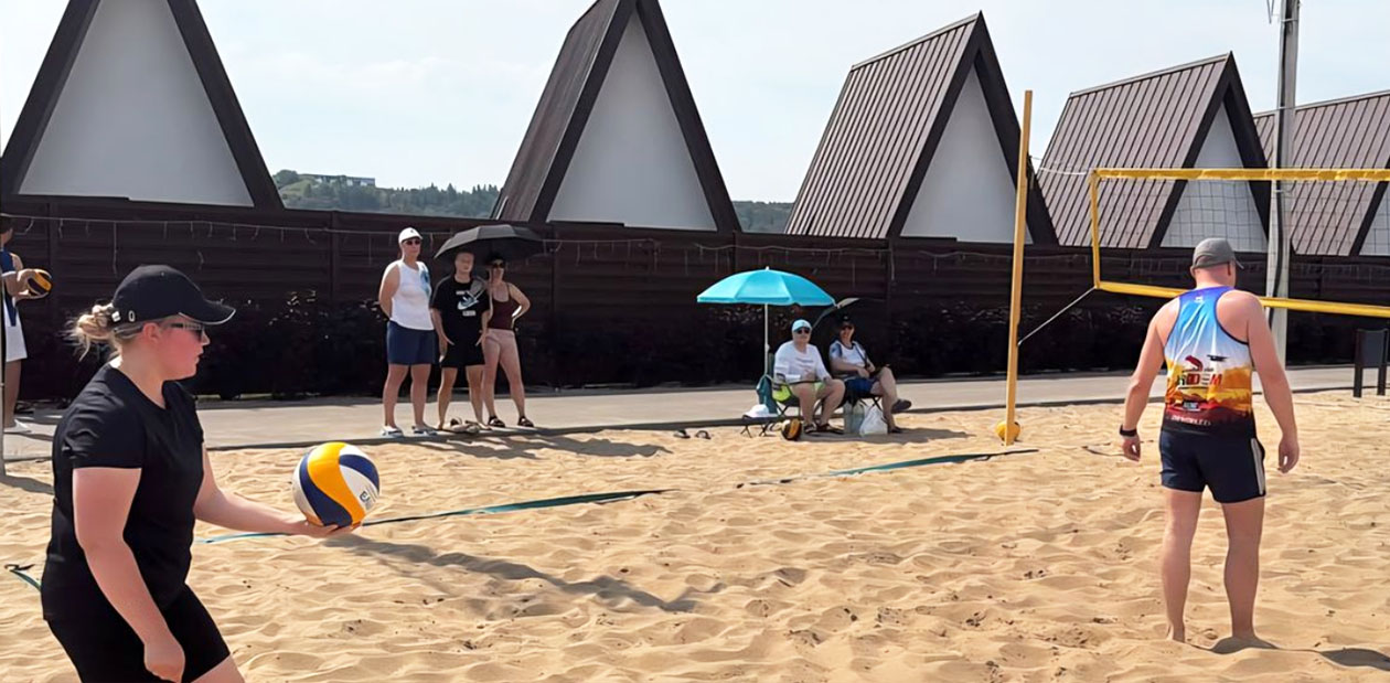 Турнир по пляжному волейболу прошел среди молодых сотрудников Горьковского автозавода